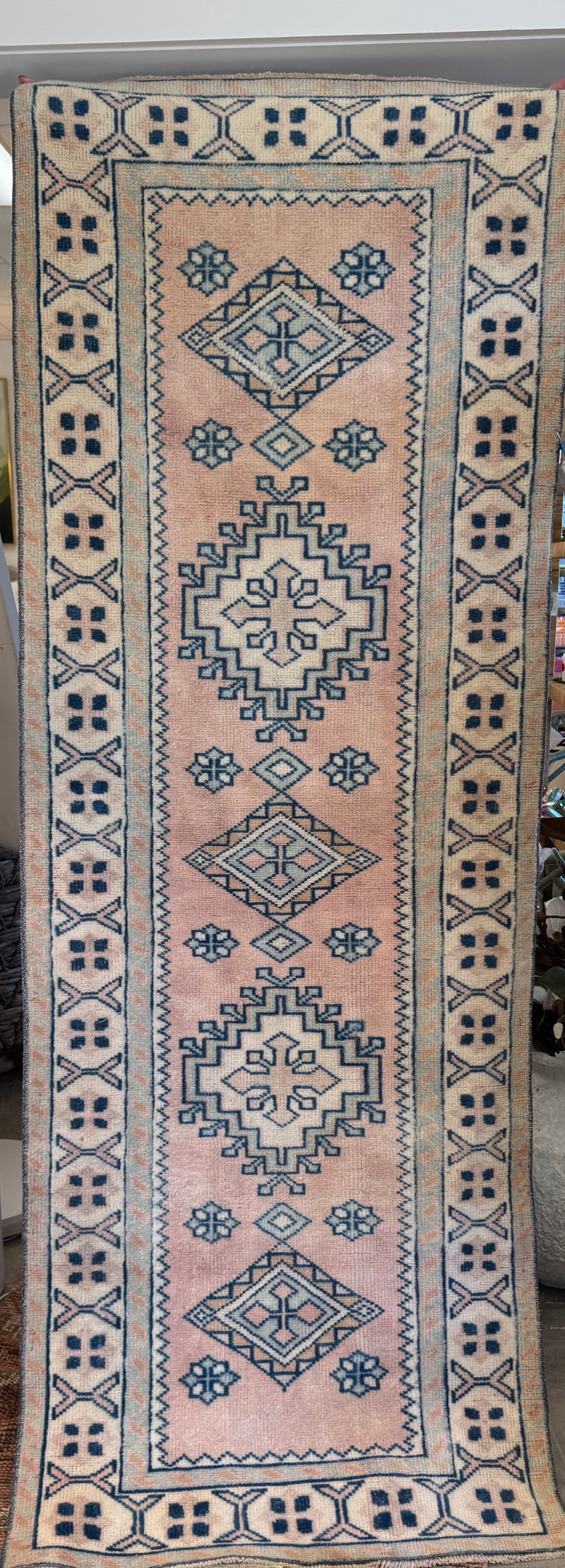 Grayson 2’9x7’5”