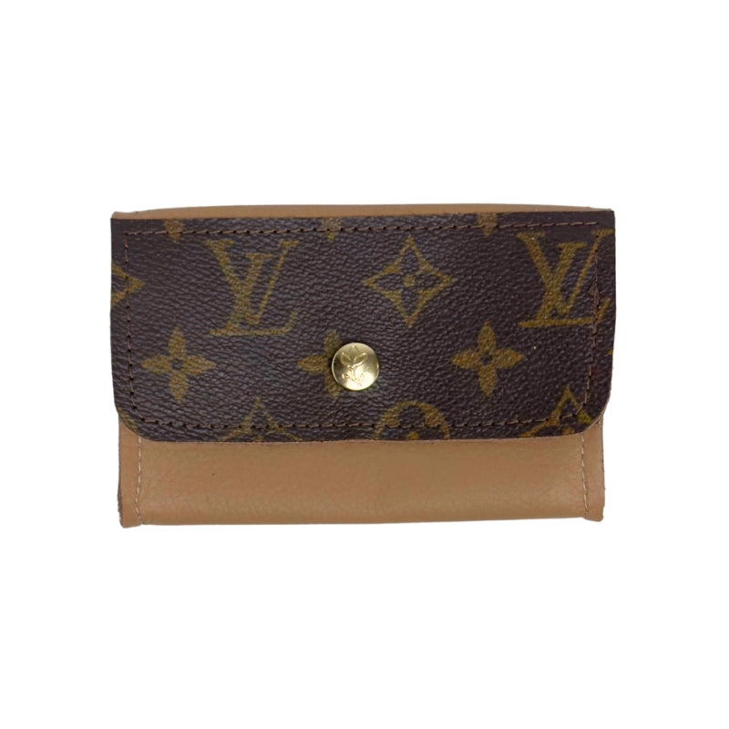 Tessa Wallet in Leather | LV - Mocha Mousse