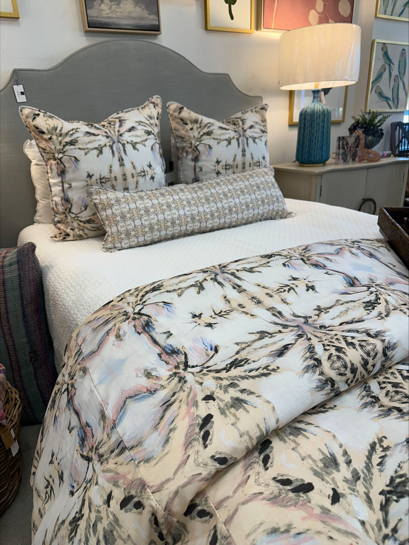 Queen 4 Piece Linen Bundle Danielle Cather-Cohen