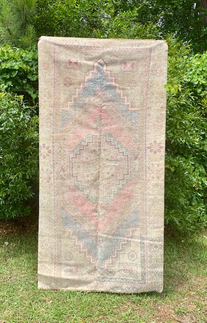 Vintage Turkish Rug 14