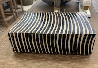 Black and White Ribbed Box