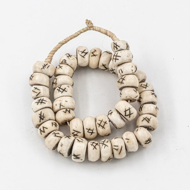 Kenya Cow Bone Beads Per String